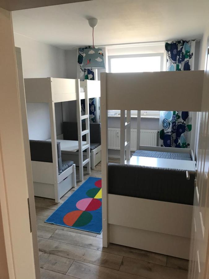 Ferienwohnung Fuer Grosse Familien Im Haus Akunak Бюзум Экстерьер фото