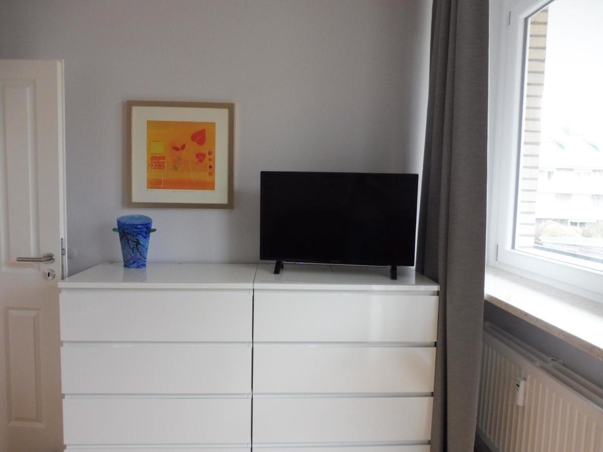 Ferienwohnung Fuer Grosse Familien Im Haus Akunak Бюзум Экстерьер фото