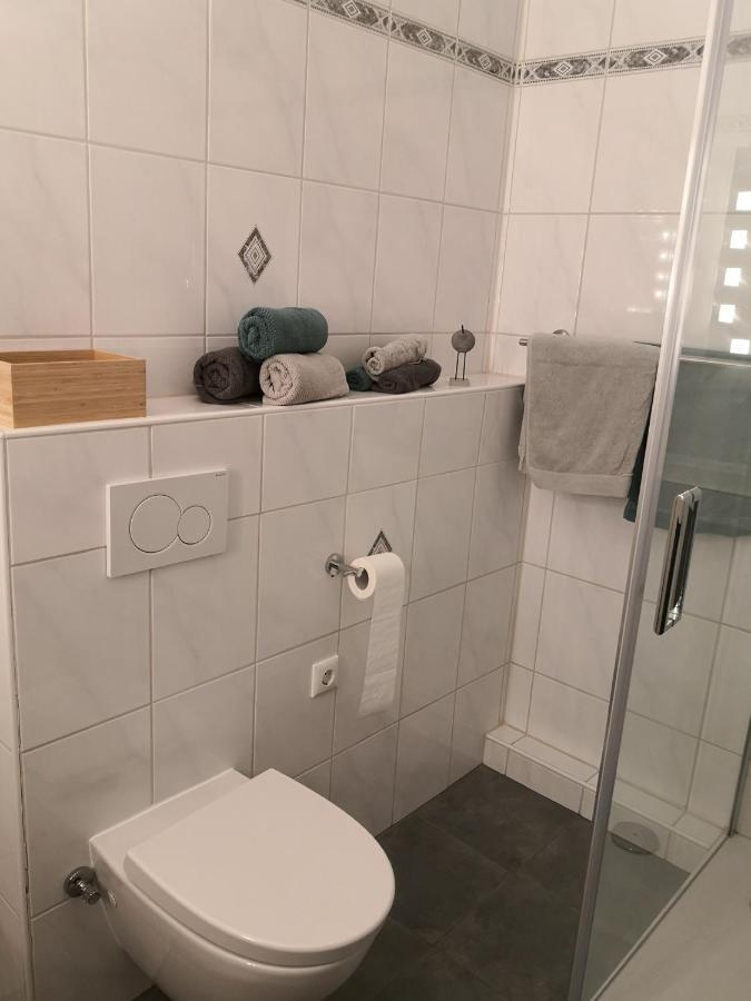 Ferienwohnung Fuer Grosse Familien Im Haus Akunak Бюзум Экстерьер фото