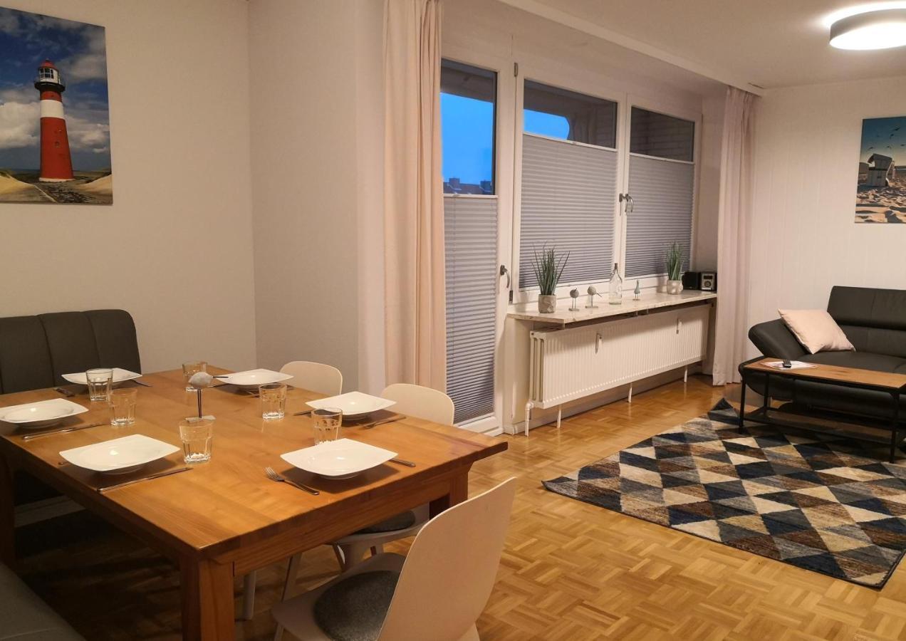 Ferienwohnung Fuer Grosse Familien Im Haus Akunak Бюзум Экстерьер фото